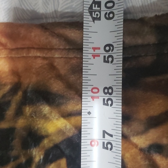 1772- Nativity Scene Holy Family Baby Jesus Christmas Blanket Throw NWT - Picture 8 of 8